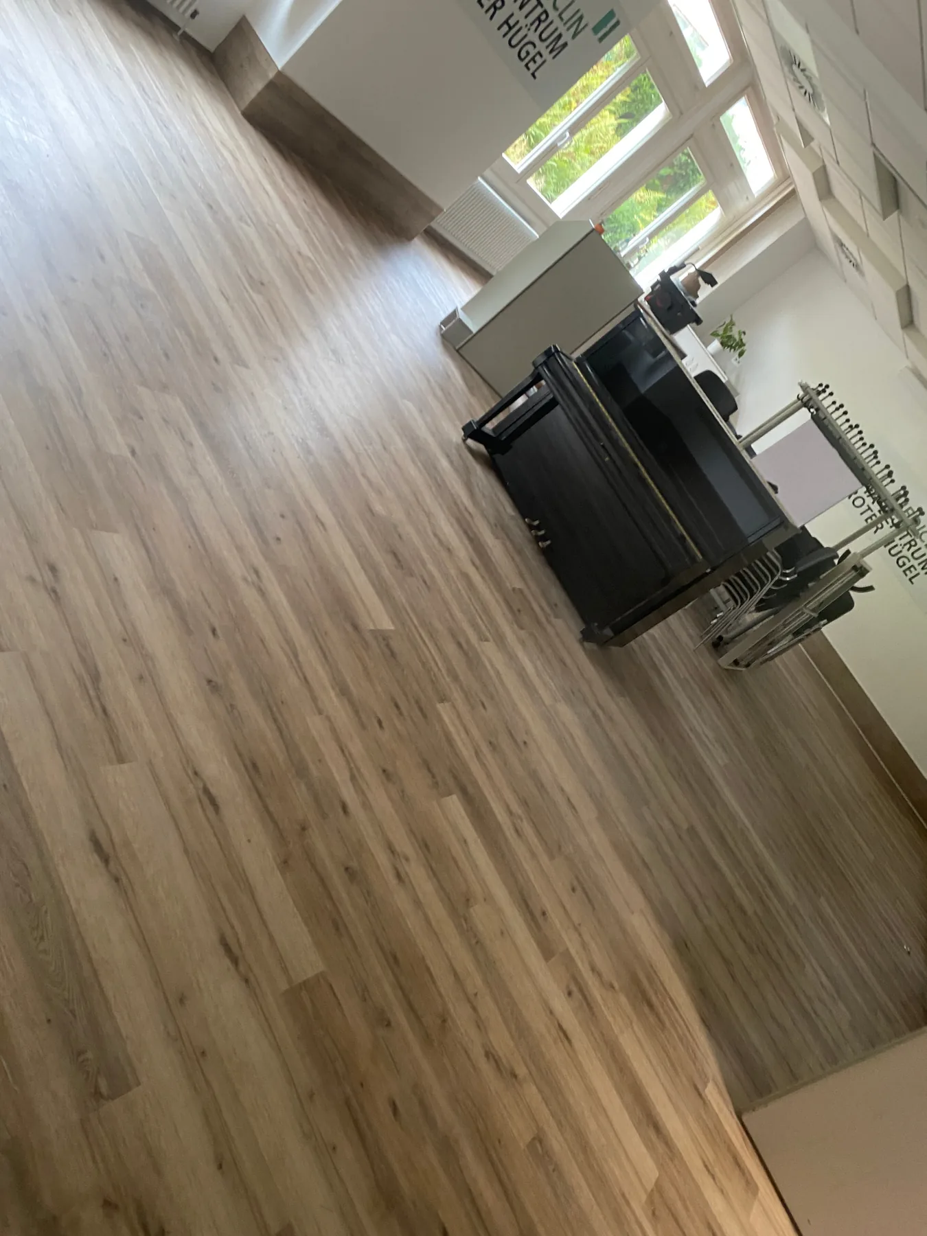 Fertig verlegter Vinylboden im Reha-Zentrum Roter Hügel